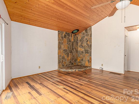 5th image of 295 Richmond Rd