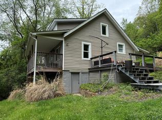 108 Square St, Bluefield, VA 24605
