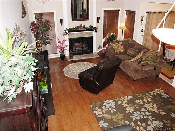 5th image of 11103 Michelangelo Ct #L21