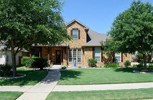 1st image of 241 Palisade Dr