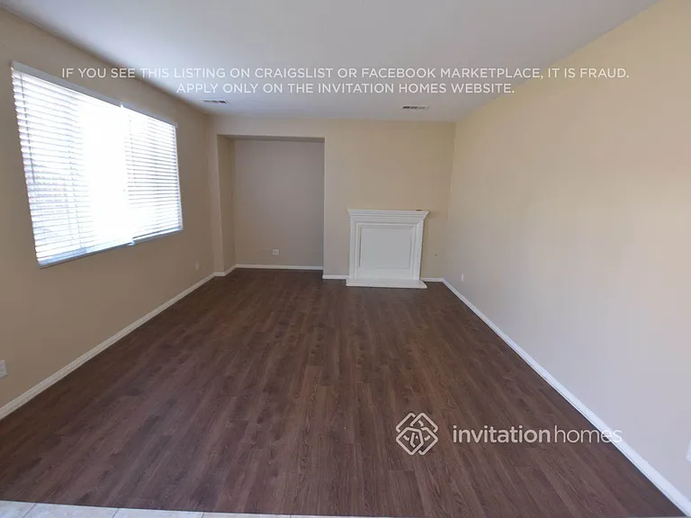 3890 Bluff St — Photo 6