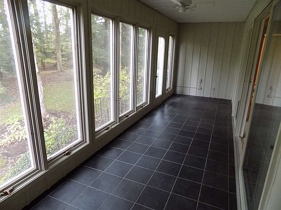 4th image of 4701 Covington Rd APT 29
