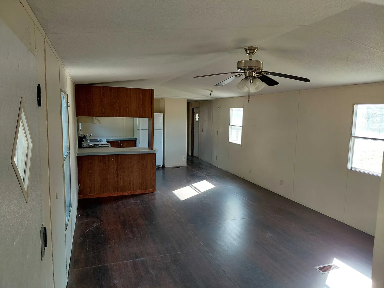 2 bed, $925 — Photo 3