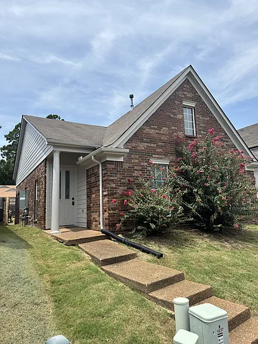 1237 Travers Ln Photo 1