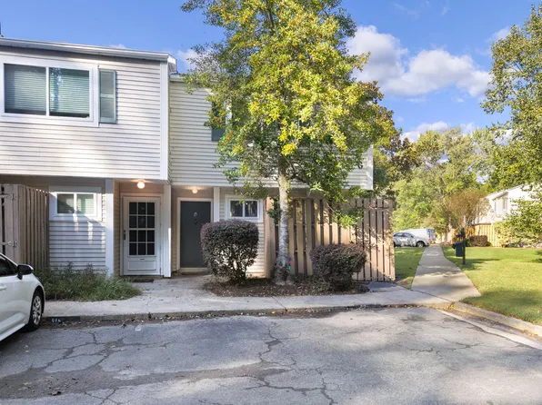 220 Elizabeth St APT G15, Chapel Hill, NC 27514