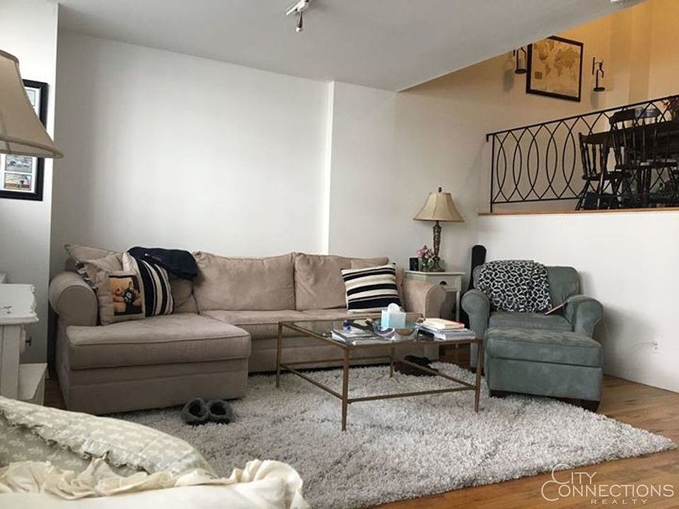1st image of 320 E 65th St APT 218