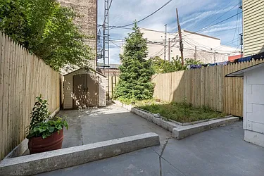 Rented by Bold New York