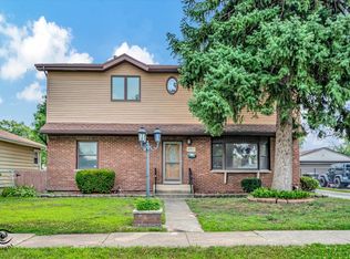 10937 Oak Ave, Chicago Ridge, IL 60415