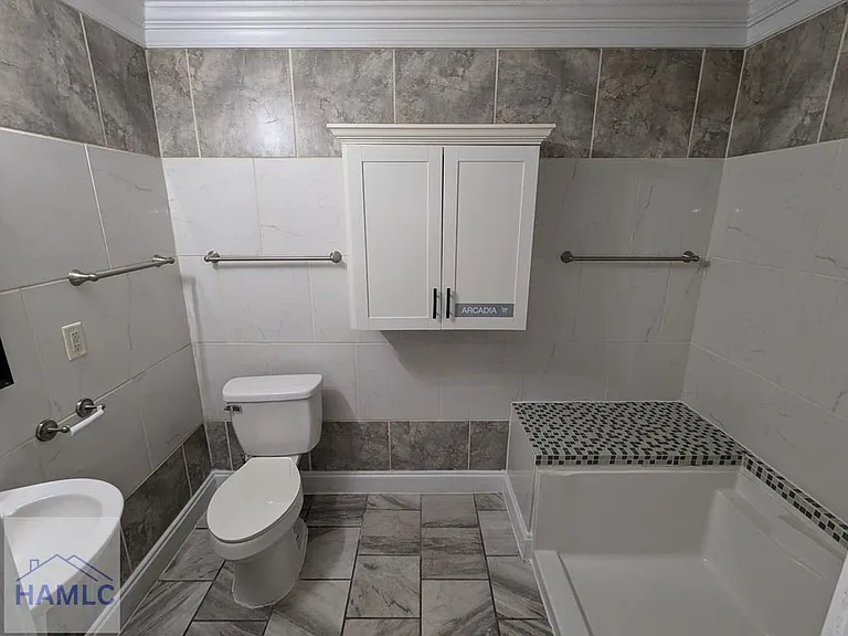 599 Olive St — Photo 12
