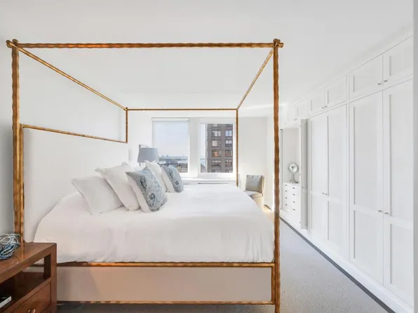 333 Rector Place image 10 of 25