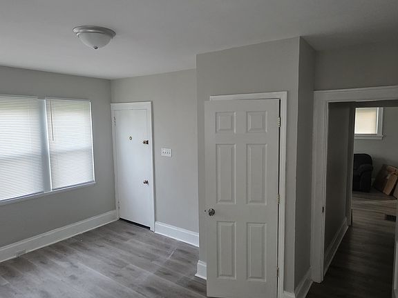 3rd image of 4850 Prosperity Pl APT 1
