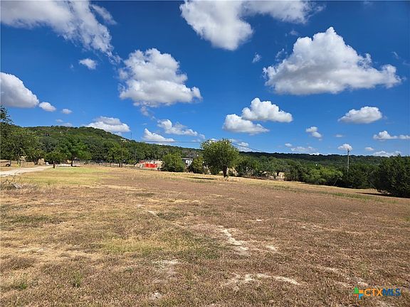 3rd image of 4592 County Road 3220