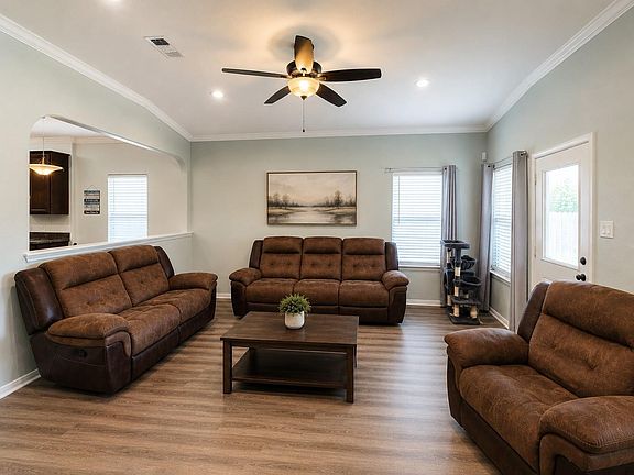 4th image of 23926 N Newport Bend Cir