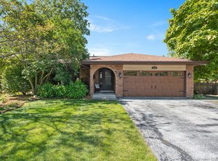 18504 Carpenter St, Homewood, IL 60430