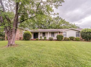 194 Berrywood Dr, Hendersonville, TN 37075