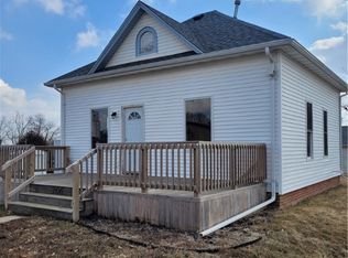 206 W Division St, Orient, IA 50858