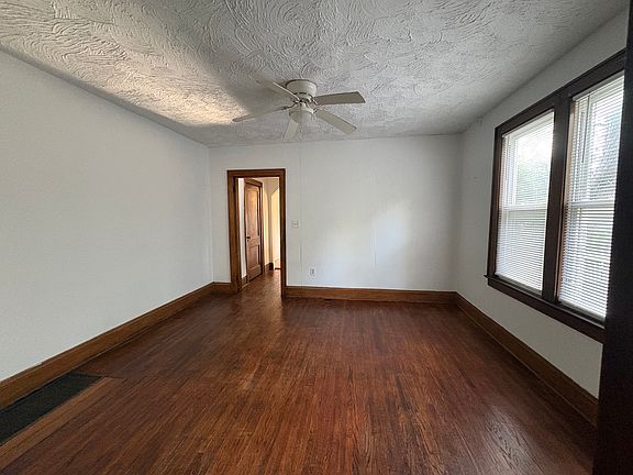 4th image of 771 Ann St