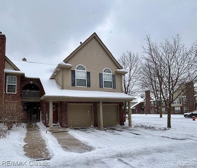 1st image of 28560 Carlton Way Dr