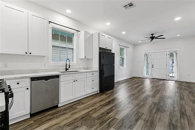429 S Genois St #429 — Photo 8