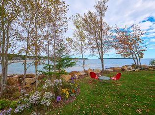 26 Ginn Point Rd, Owls Head, ME 04854