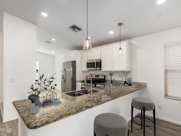 7141 N 123RD Drive, Glendale, AZ 85307