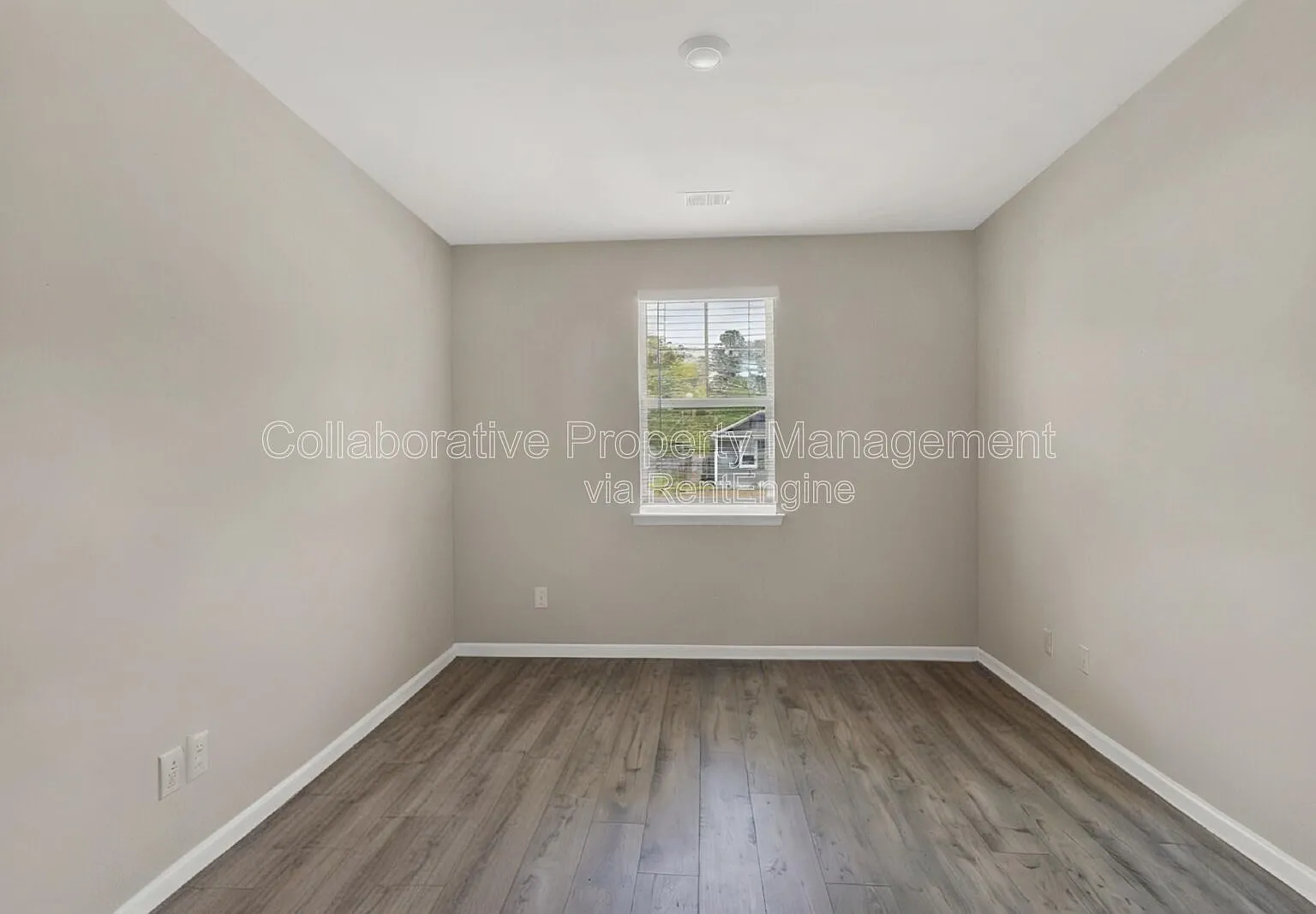 4 bed, 2.5 bath, 2402 sqft, $2,750 — Photo 3