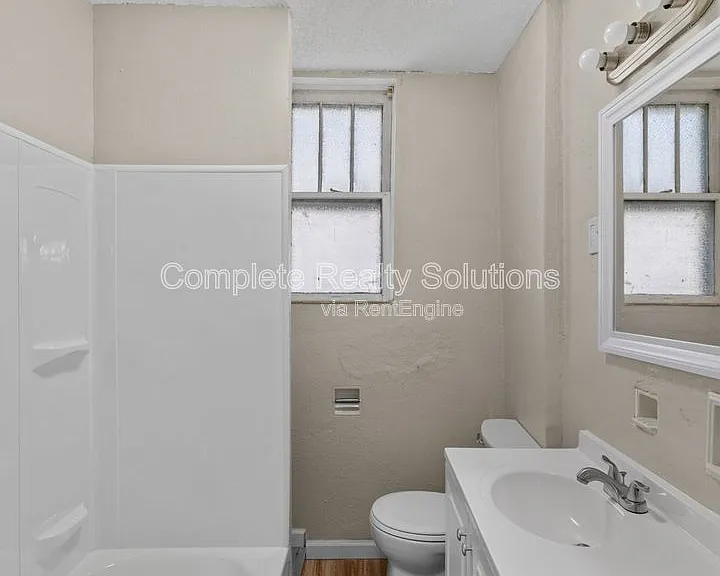 7109 Eugene Ave — Photo 12