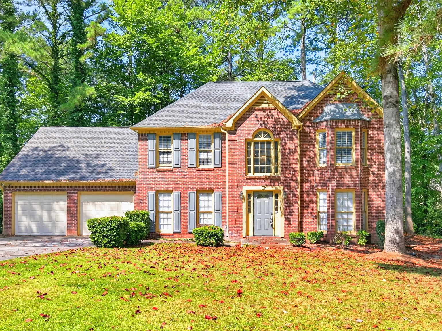 3 bed, 2.5 bath, 2152 sqft, $2,400 — Photo 1