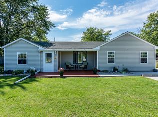 11386 3rd Ave, Pleasant Prairie, WI 53158