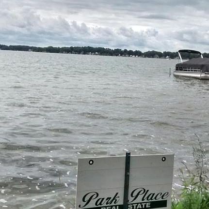 4th image of 9644 E Shore Dr