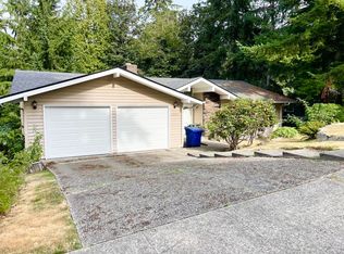 4662 152nd Pl SE, Bellevue, WA 98006