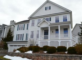 10 Freedom Cir, Southbury, CT 06488