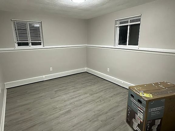 2nd image of 58 N Paul St #2