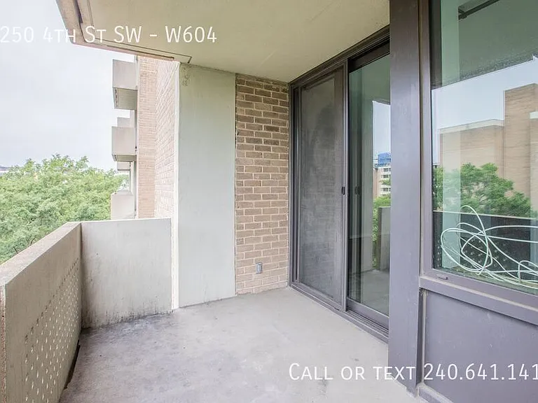 1250 4th St SW #W604 — Photo 25