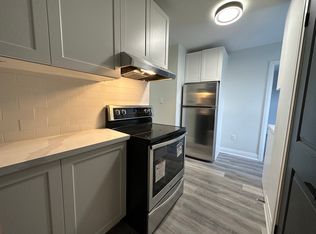 115/121 Leinster Ave S, Hamilton, ON L8M 3A4