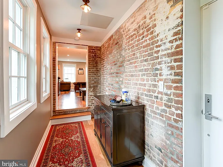 628 S Carolina Ave SE #5C — Photo 3