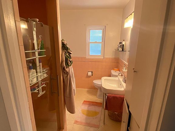 5th image of 50 W 3rd Ave APT 4