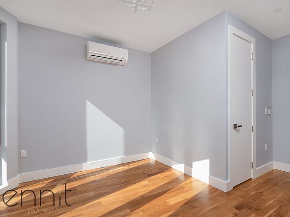 2nd image of 35 Ainslie St #2K
