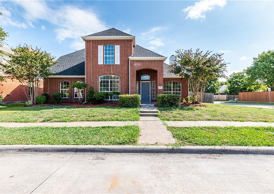 1st image of 2302 Valley Creek Dr