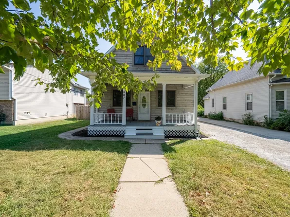 807 E Wood St, Bloomington, IL 61701