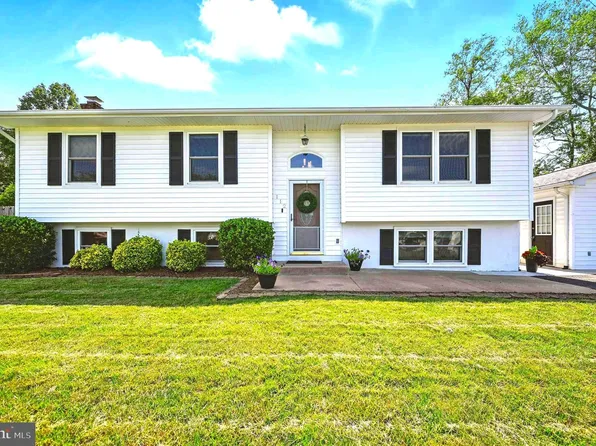 112 Meadow Ln, Stafford, VA 22556