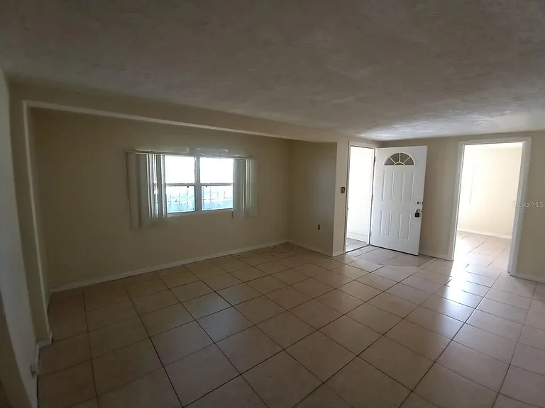 4638 America St — Photo 17