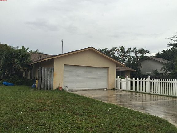 3rd image of 6239 Boyd Ln