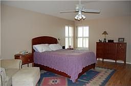 5th image of 15503 Linda St