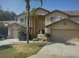 5418 W Flint Way, Fresno, CA 93722