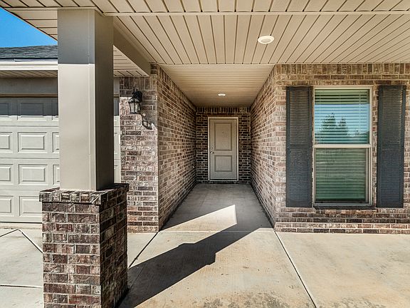 Entry - Front Door