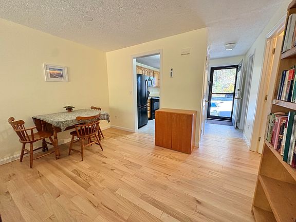 5th image of 575 Bridge Rd Unit 13-2