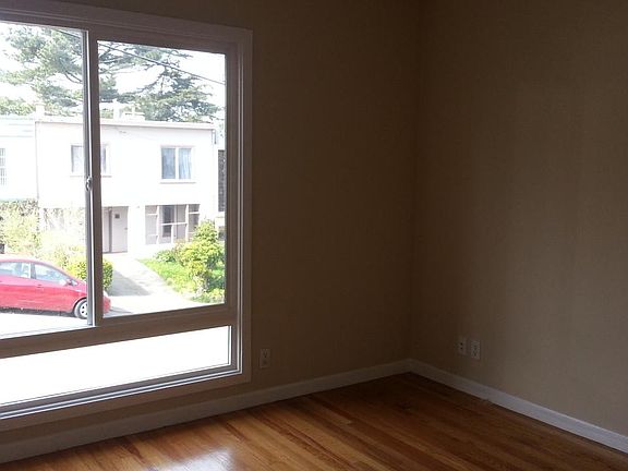 4th image of 426 Arch St #A