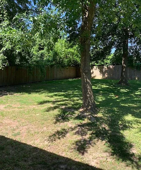 904 SE G St — Photo 19