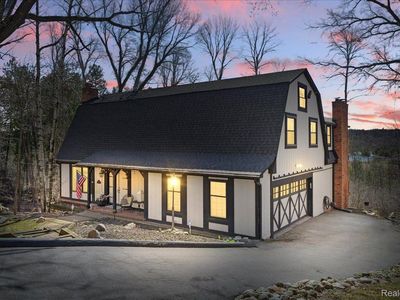 6885 Deerhill Dr, Clarkston, MI, 48346